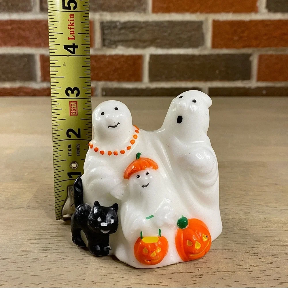 Vtg Avon Halloween Ghostly Glow‎ Wax Figurine Ghosts Black Cat Jack O Lanterns